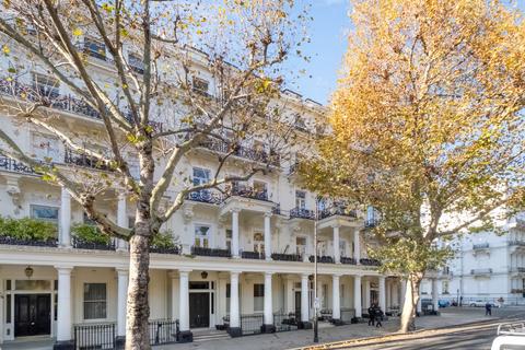 Queen's Gate, London 2 bed flat for sale
