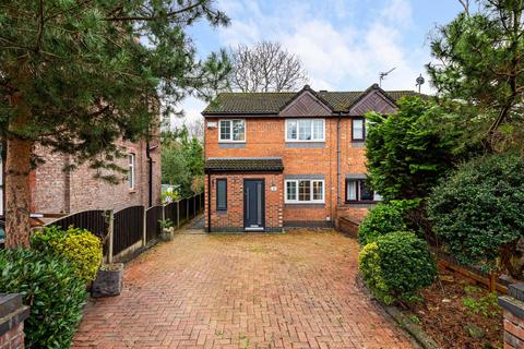 Mulgrave Road, Manchester M28 3 bed semi