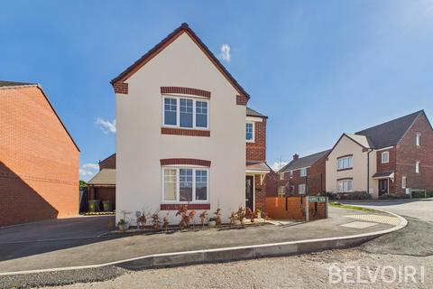 Harris View, Stone, ST15 3 bed detached house for sale