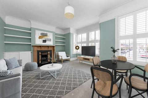 Clive Road, Dulwich, SE21 3 bed apartment for sale