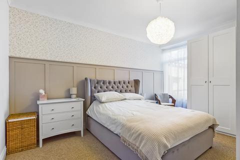 Church Hill, Arnside, LA5 2 bed apartment for sale