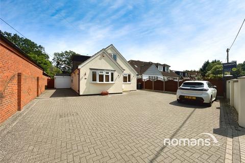 Sandhurst Road, Yateley, Hampshire 4 bed detached house for sale