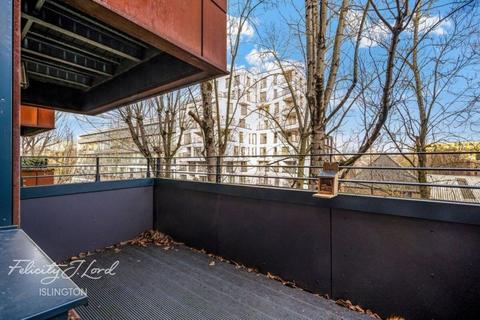Wharf Road, Islington, N1 2 bed flat for sale