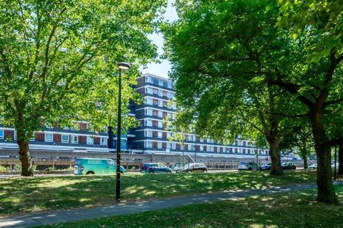 Aberfeldy House, John Ruskin Street... 1 bed flat for sale