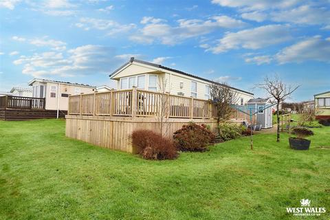 Park Hall Caravan Site, Pen Y Cwm... 2 bed park home for sale