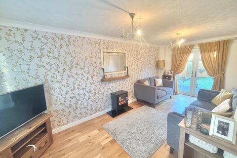 Heol Iscoed, Fforestfach, Swansea 3 bed semi