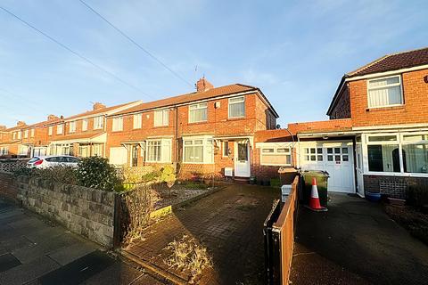 Kings Road North, Kings Estate 3 bed semi