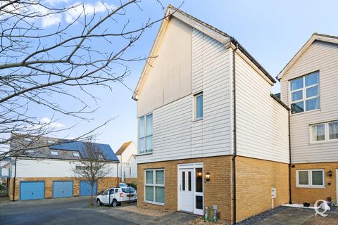 Bluebell Drive, Sittingbourne, Kent... 2 bed apartment for sale