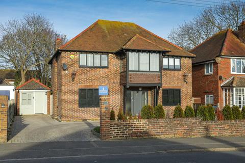 Bromstone Road, Broadstairs, CT10 4 bed detached house for sale