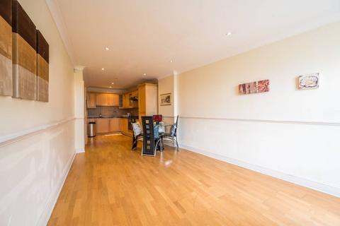 Goswell Road, Clerkenwell, London, EC1V 2 bed flat for sale