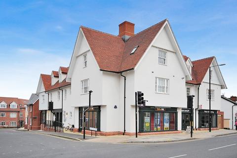 White Hart Way, Essex CM6 2 bed apartment for sale