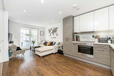 Bromyard Avenue, London W3 1 bed flat for sale