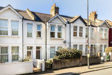Winchester Street, London W3 2 bed flat for sale