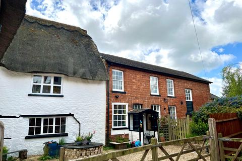 High Street, Hanslope, Milton Keynes... 5 bed detached house for sale
