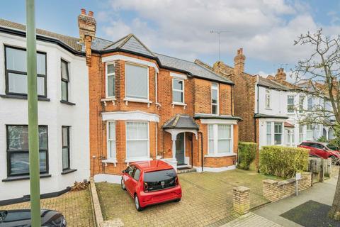 The Grove, London N3 2 bed maisonette for sale