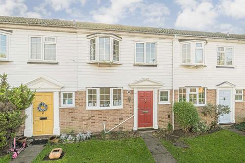 Queensbridge Park, Isleworth TW7 3 bed terraced house for sale