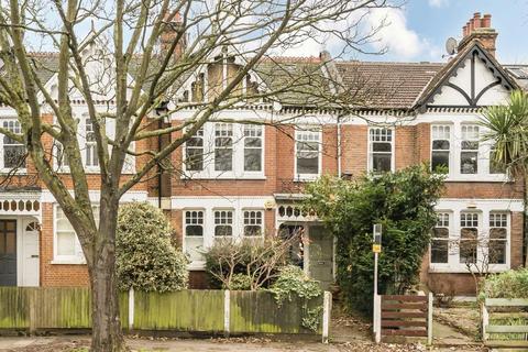 Weir Road, London SW12 2 bed maisonette for sale