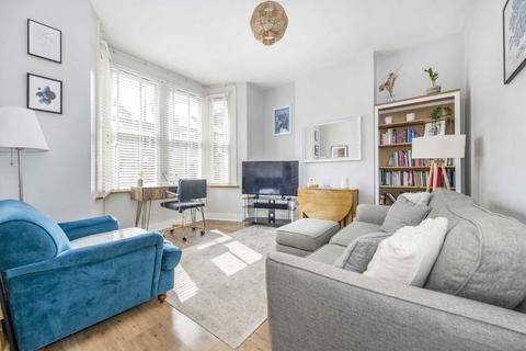 Kilburn Lane, London W10 2 bed flat for sale