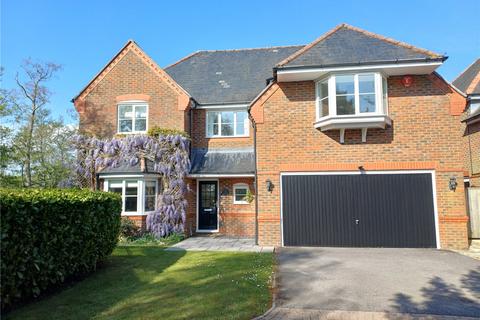 Shires Close, Ringwood, Hampshire, BH24 5 bed detached house for sale
