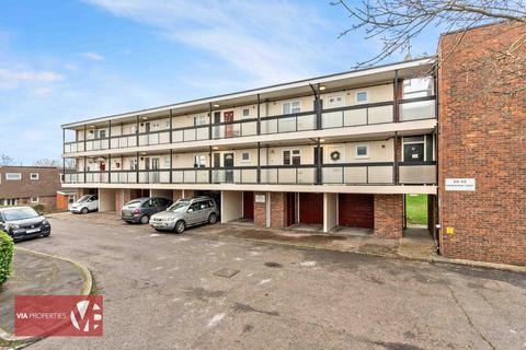 Badburgham Court, Waltham Abbey EN9 1 bed flat for sale