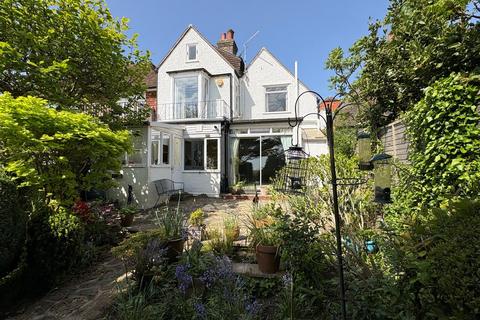 Barrack Square, Winchelsea, East... 4 bed house for sale