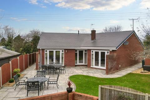 Commons Edge, Oldwood Common, Tenbury... 3 bed bungalow for sale