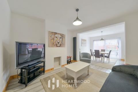 Kings Road, London Colney, St.... 3 bed semi