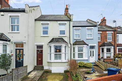 Cromwell Road, London N10 3 bed terraced house for sale