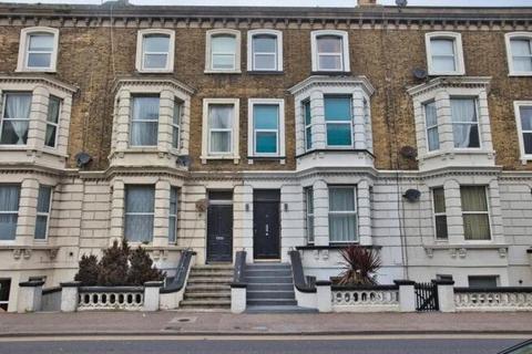 Canterbury Road, Kent CT9 2 bed flat for sale