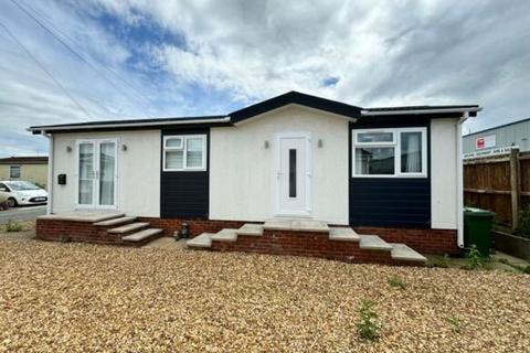 Fengate Mobile Home Park... 2 bed mobile home for sale