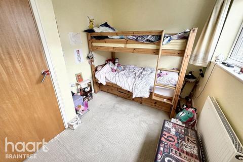 Porters Field, Braintree 2 bed apartment for sale