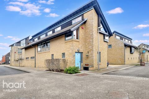 Albertine Street, Harlow 5 bed detached house for sale