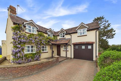 Lea Cross, Shrewsbury, Shropshire 3 bed detached house for sale