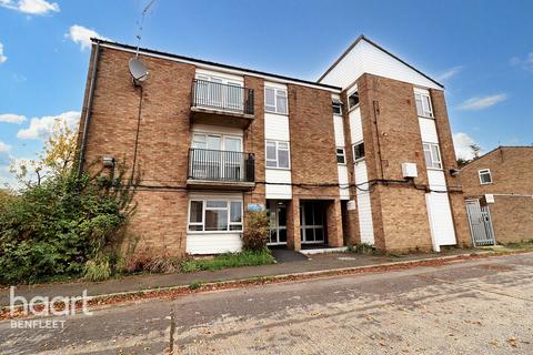 Manor Road, Benfleet 1 bed flat for sale