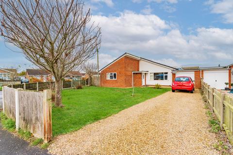 3 bed semi-detached bungalow