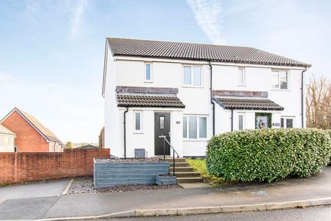 Queenie Drive, Liskeard, PL14 3 bed semi