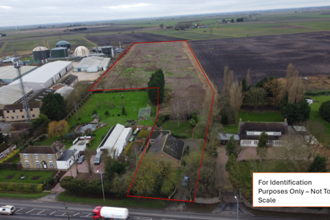 Wisbech Road, March, PE15 0BA 3 bed detached bungalow for sale