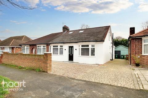 5 bedroom semi-detached bungalow for sale