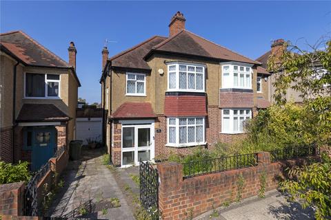 Roxburgh Road, West Norwood, London... 3 bed house for sale