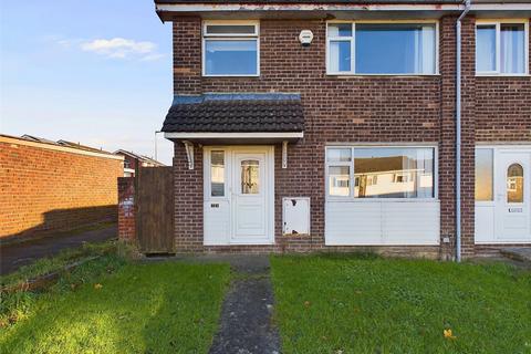 Curlew Road, Abbeydale, Gloucester... 3 bed end of terrace house for sale