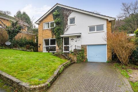 Regents Close, Whyteleafe CR3 4 bed detached house for sale