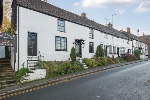 High Street, Oxted RH8 4 bed end of terrace house for sale