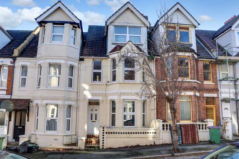 Victoria Road, Folkestone 5 bed terraced house for sale