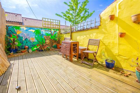Richmond Road, Montpelier, Bristol, BS6 2 bed terraced house for sale