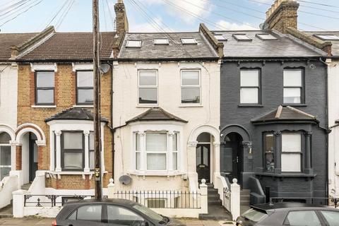 Khama Road, London SW17 3 bed flat for sale