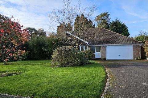 Halters End, Hindhead GU26 4 bed bungalow for sale