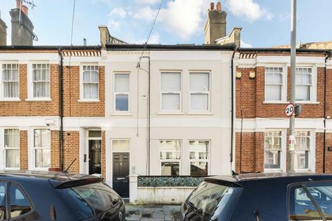 Gilbey Road, London SW17 2 bed flat for sale