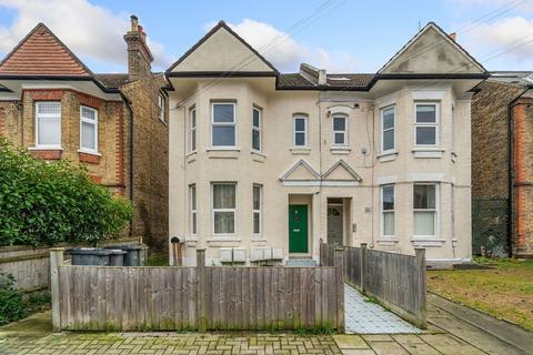 Tankerville Road, London SW16 1 bed flat for sale