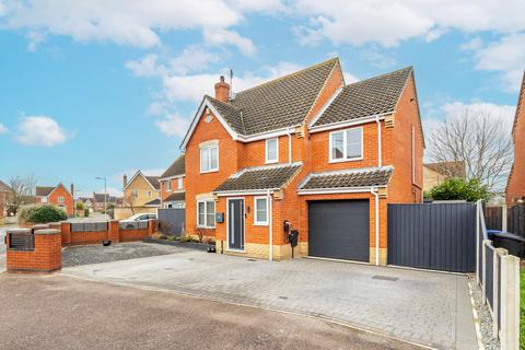 Anchor Way, Carlton Colville, NR33 4 bed detached house for sale