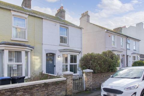 Upton Road, Broadstairs, CT10 2 bed terraced house for sale